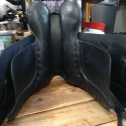 County Fusion Springtree Dressage Saddle - 17.5" 13 County Fusion Springtree Dressage Saddle - 17.5" -For the Horse Store CountyFusion175 6