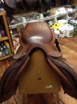 Stackhouse Close Contact Jump Saddle - 17" -For the Horse Store IMG 3789
