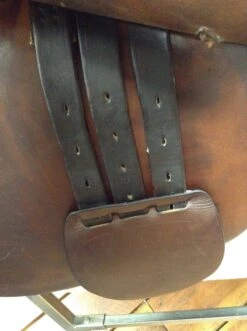 Stackhouse Close Contact Jump Saddle - 17" -For the Horse Store IMG 3790