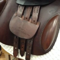 SOLD - County Sensation Jump Saddle - 17.5" -For the Horse Store IMG 3979