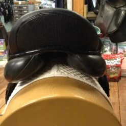 Tota Freedom Pro Dressage Saddle -18" -For the Horse Store IMG 4242