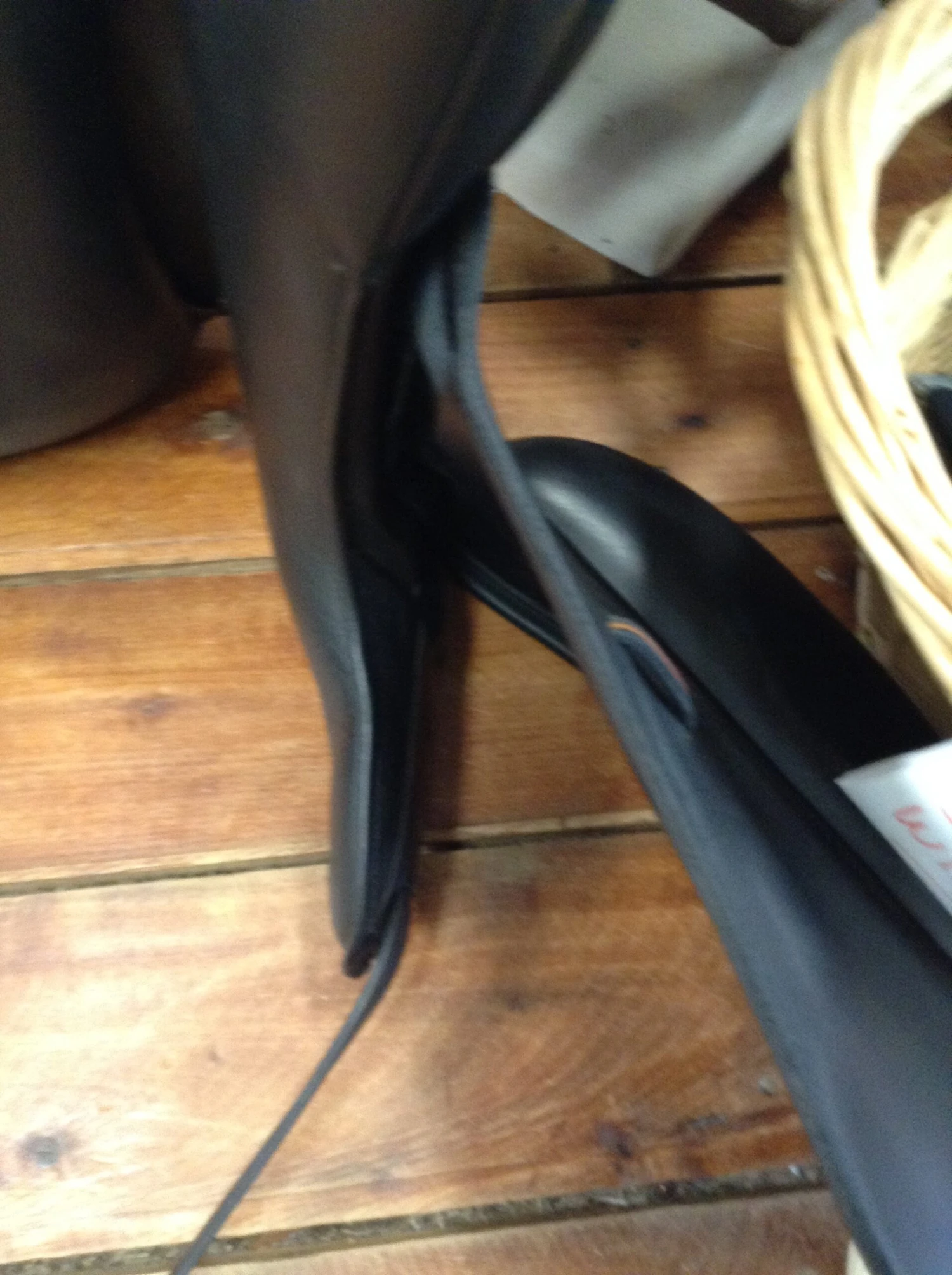 Custom Saddlery Wolfgang SoloII - 17.5” 6 Custom Saddlery Wolfgang SoloII - 17.5” - Image 6