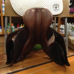 SOLD - 2002 Antares Jump Saddle 17" -For the Horse Store IMG 4679