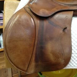 SOLD - 2010 Antares Jump Saddle - 19" 20 SOLD - 2010 Antares Jump Saddle - 19" -For the Horse Store IMG 4770