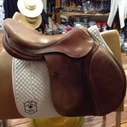 SOLD - 2010 Antares Jump Saddle - 19" 23 SOLD - 2010 Antares Jump Saddle - 19" -For the Horse Store IMG 4775