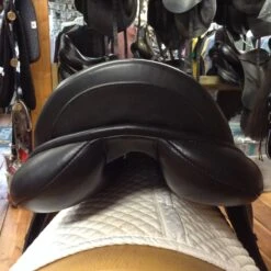 M Toulouse Diana Dressage - 17" -For the Horse Store IMG 4848