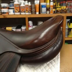 2013 CWD Close Contact Jump Saddle -17" 17 2013 CWD Close Contact Jump Saddle -17" -For the Horse Store IMG 4857