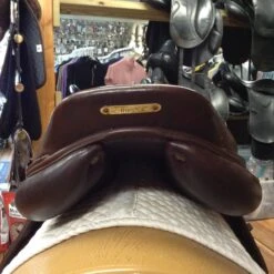 2013 CWD Close Contact Jump Saddle -17" 28 2013 CWD Close Contact Jump Saddle -17" -For the Horse Store IMG 4868