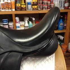 Frank Baines Union Lux - 18" -For the Horse Store IMG 4872