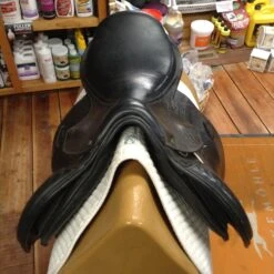 County Solution Jump Saddle - 17.5" -For the Horse Store IMG 4943