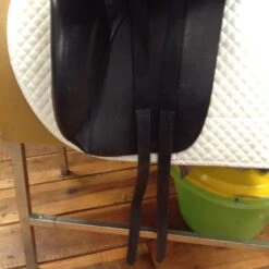 2020 Stubben 1894 Dressage Saddle - 17.5" 20 2020 Stubben 1894 Dressage Saddle - 17.5" -For the Horse Store IMG 4974