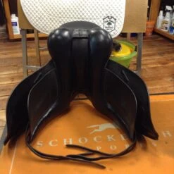 Cardanel Dressage Saddle - 17.5" -For the Horse Store IMG 5052