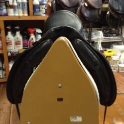 Albion Platinum Ultima Dressage Saddle - 17.5" -For the Horse Store IMG 5078