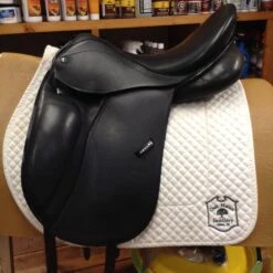 Stubben D Euphoria Dressage Saddle - 17"