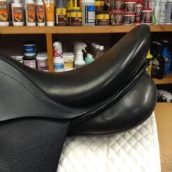 Stubben D Euphoria Dressage Saddle - 17" -For the Horse Store IMG 5089