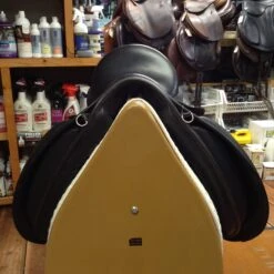 Black Country Eloquence Dressage Saddle - 17.5" -For the Horse Store IMG 5110