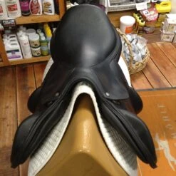 2012 Devoucoux Chiberta Monoflap - 18" 20 2012 Devoucoux Chiberta Monoflap - 18" -For the Horse Store IMG 5125