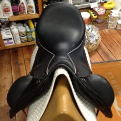 SOLD - Custom Saddlery Wolfgang Solo Dressage Saddle - 18" -For the Horse Store IMG 5141
