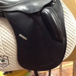 SOLD - Custom Saddlery Wolfgang Solo Dressage Saddle - 18" -For the Horse Store IMG 5146