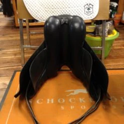 Cliff Barnsby Dressage Saddle Anky Bonfire - 17.5" -For the Horse Store IMG 5183