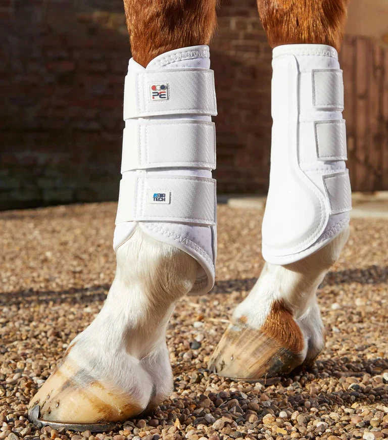 Premier Equine Carbon Air Tech Single Locking Brushing Boots 2 Premier Equine Carbon Air Tech Single Locking Brushing Boots - Image 2