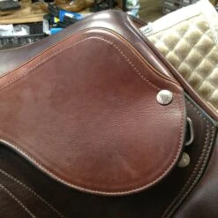 Equipe Expression Jump Saddle - 17.5" -For the Horse Store image 85247a27 4cdb 47ee bf6e 4345e7ec7b75