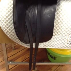 Ideal Dressage Saddle - 17" -For the Horse Store image d70ce1bc a290 4fcf b87b e2615fb15041